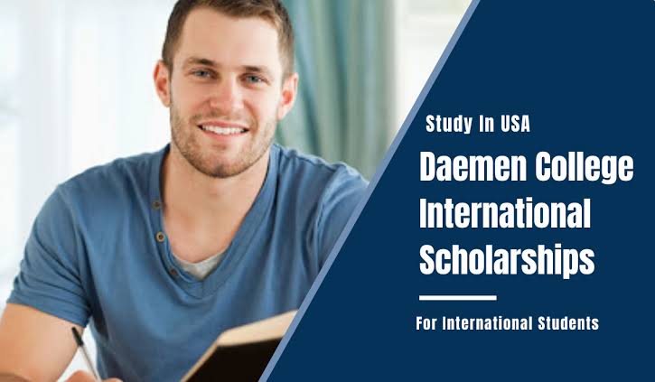 Daemen College Deans Scholarship