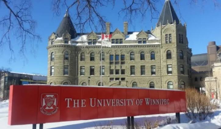 University of Winnipeg Entrance Awards